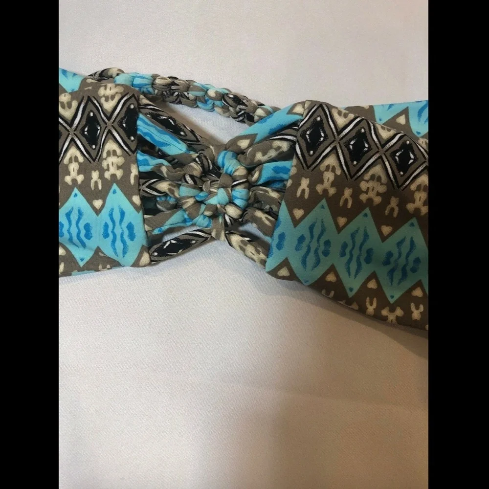 NEW Frankie's Bikinis Mary Jane Macrame‎ Bandeau Ikat Bikini Top in Small